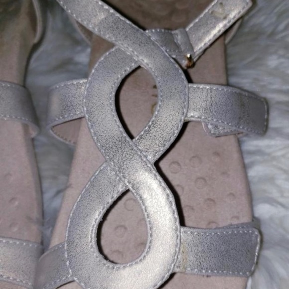 Vionic sandals - Picture 6 of 6